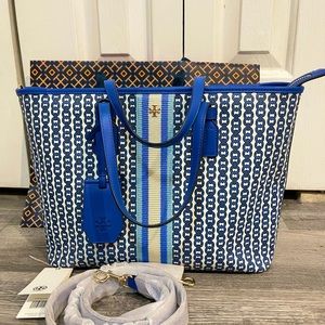 ❗️SOLD ❗️Tory Burch Gemini Logo Link Small tote in blue